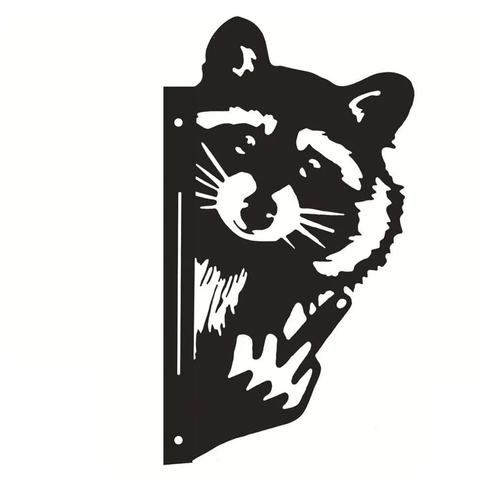 Raton Laveur Rigolo Montrant le Doigt Plaque Métallique – Décoration de Jardin Animale Espiègle - Image 4